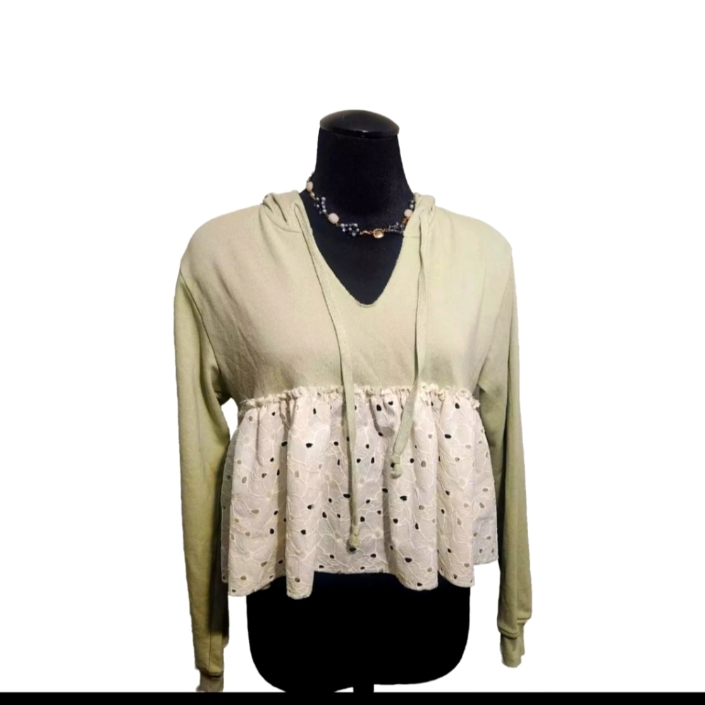 BDG Urban Outfitters Lace Embellished Cropped Hoodie Small